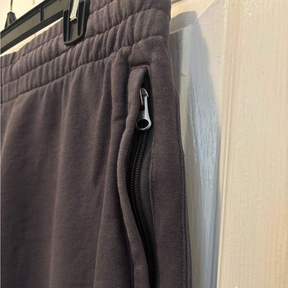 Superdry Men’s Code Essential Overdyed Joggers Si… - image 5